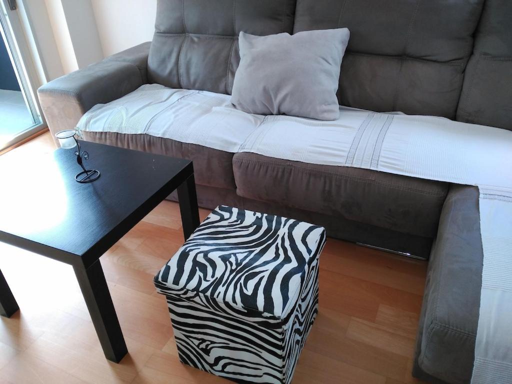 Luxury Flat, 3 Bedrooms, 2 Bathrooms And Swimming Pool Next To The Beach!! Sant Adria de Besos Buitenkant foto