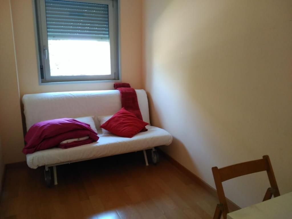 Luxury Flat, 3 Bedrooms, 2 Bathrooms And Swimming Pool Next To The Beach!! Sant Adria de Besos Buitenkant foto
