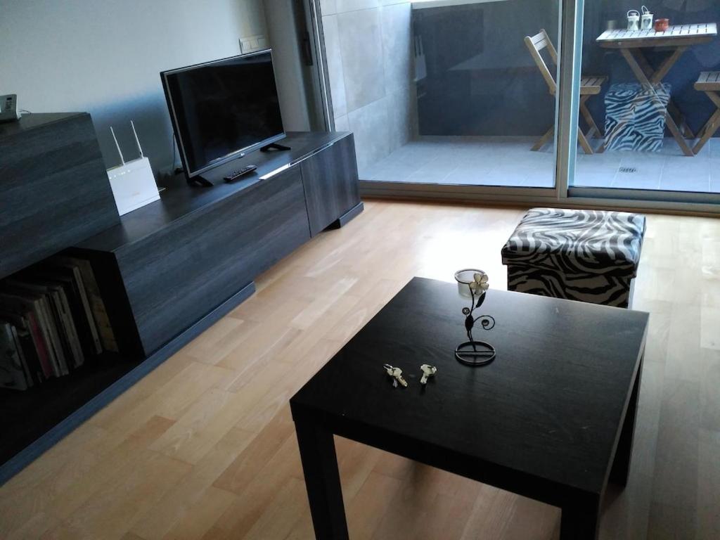 Luxury Flat, 3 Bedrooms, 2 Bathrooms And Swimming Pool Next To The Beach!! Sant Adria de Besos Buitenkant foto